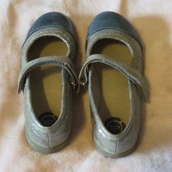 Livie & Luca size 11 Mary Jane shoes - Picture 4 of 5
